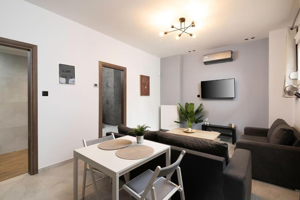 Modern & Comfy Apartment Thessaloníki Ngoại thất bức ảnh